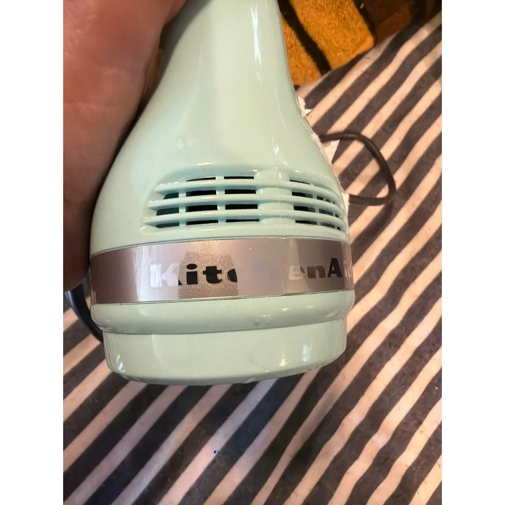 KitchenAid Ultra Power 5 Speed Hand Mixer Ice Blue Aqua KHM5APIC Retro Style